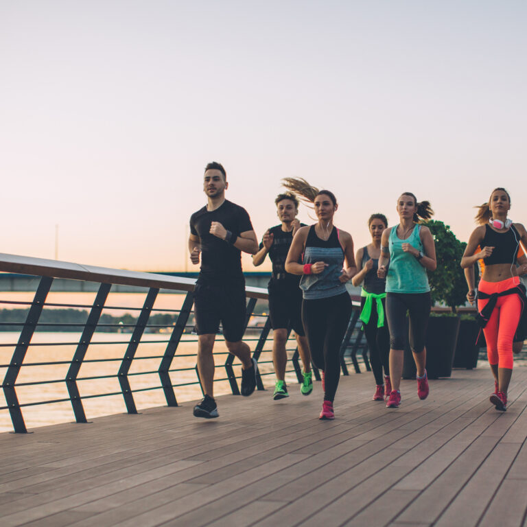 É melhor correr na rua ou no ginásio?